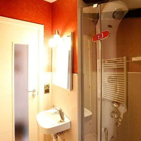 Apto Abuhardillado 4pax La Marina *